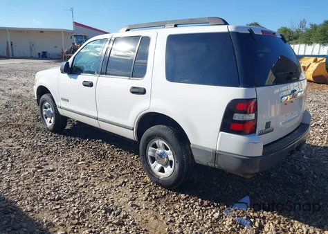 2006 Ford Explorer Xls из США, поврежденный, VIN 1FMEU62E46UA60320